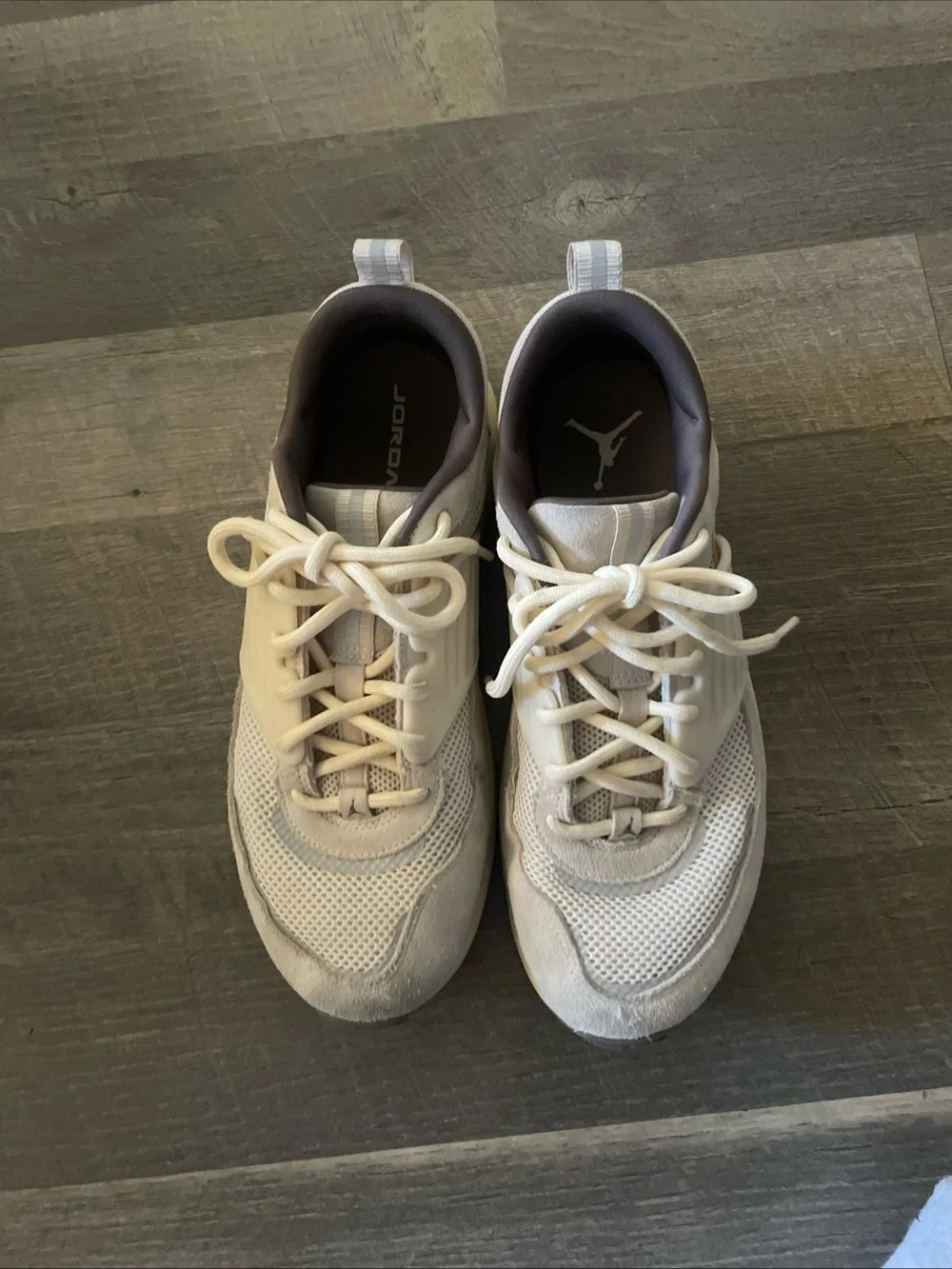 Jordan Trunner O/S Brown Size 12 IB3722-101
